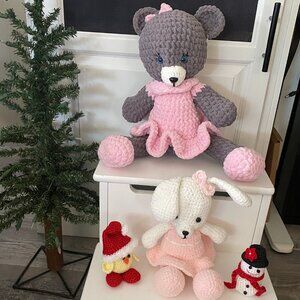 One-of-a-Kind Stuffed Amigurumi animals' multiple choices.